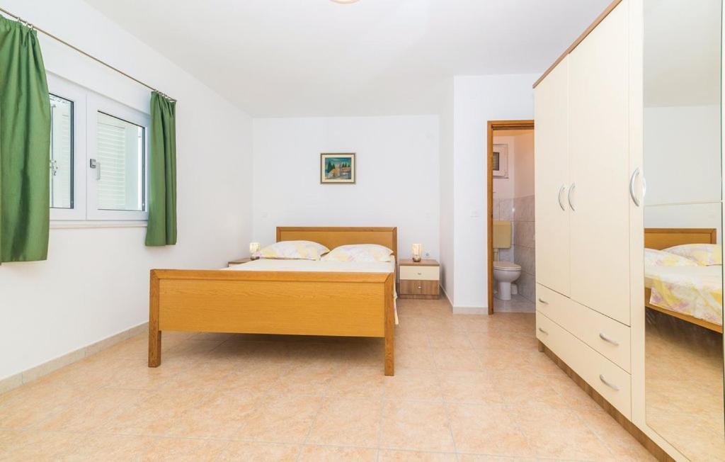 Apartmani Mares Ražanj Exteriör bild